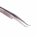 Queen tweezer